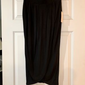 NWT Black Knit Skirt